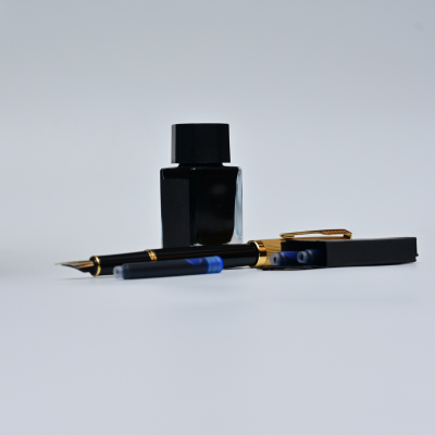 The Signature Calligraphy Pen Set