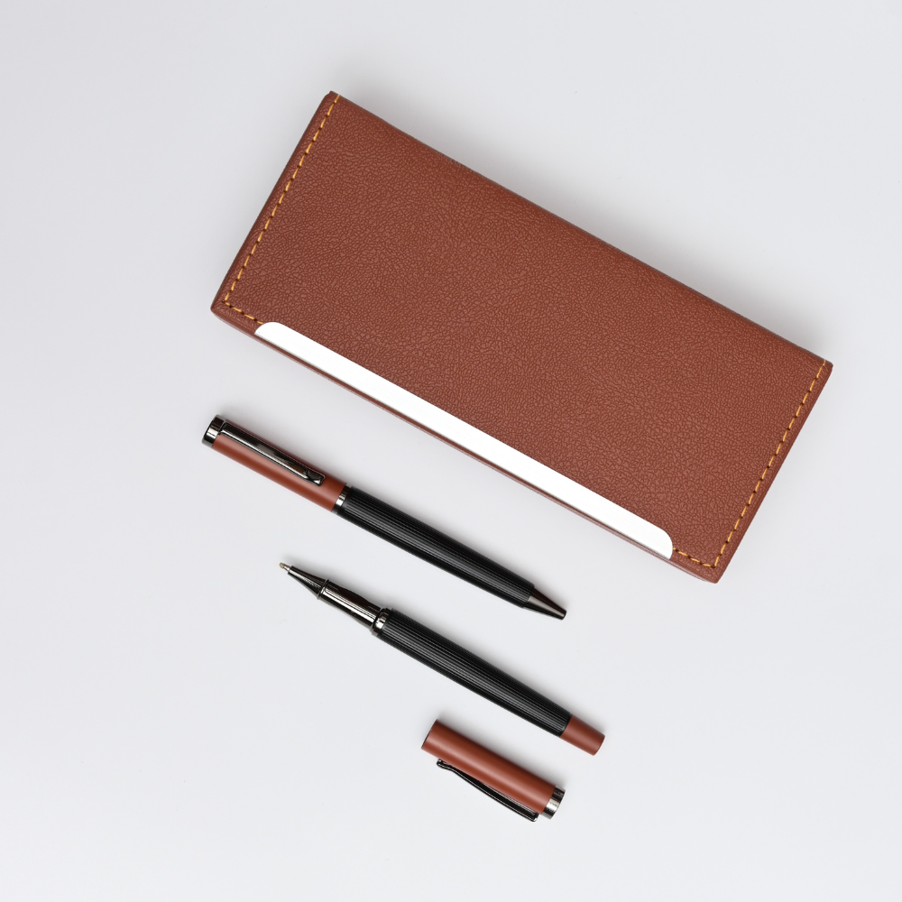 The Executive Signature Duo